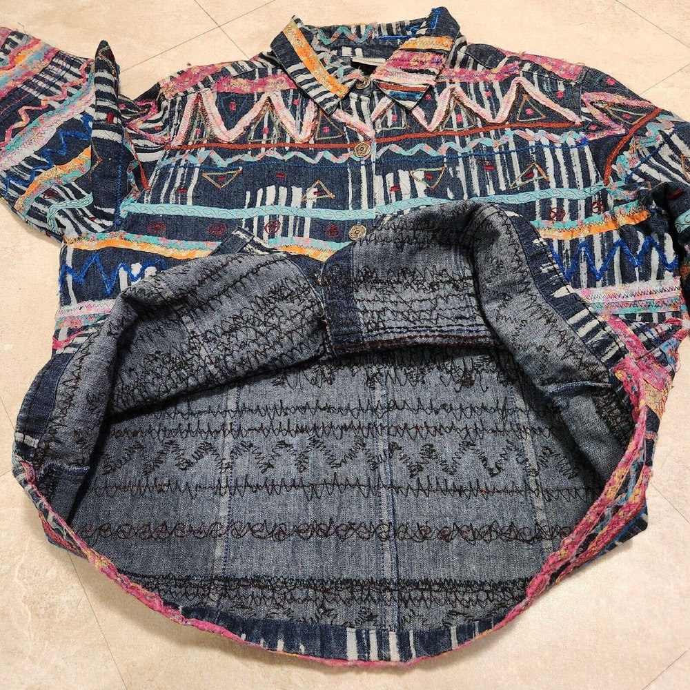 Chico's Womens Size 2 Embroidered Western Colorful‎ Art Soft Denim Button Jacket - Picture 9 of 10